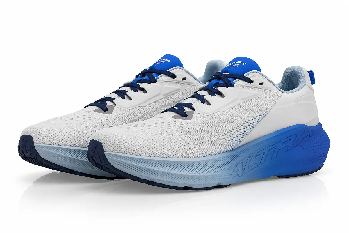 An image of a pair of sneakers Altra FWD VIA 2