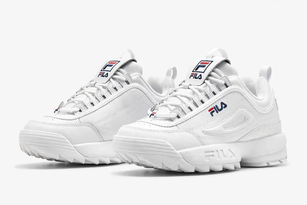 An image of a pair of sneakers Fila Disruptor 2