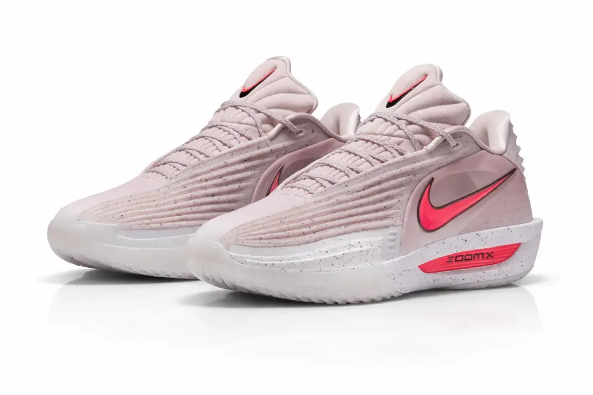 An image of a pair of sneakers Nike G.T. Cut 3 Turbo