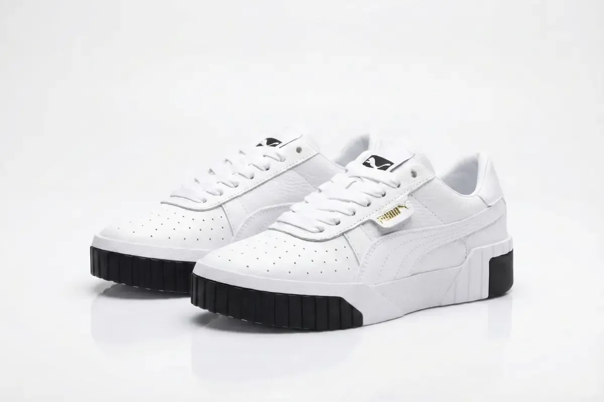 An image of a pair of sneakers Puma Cali